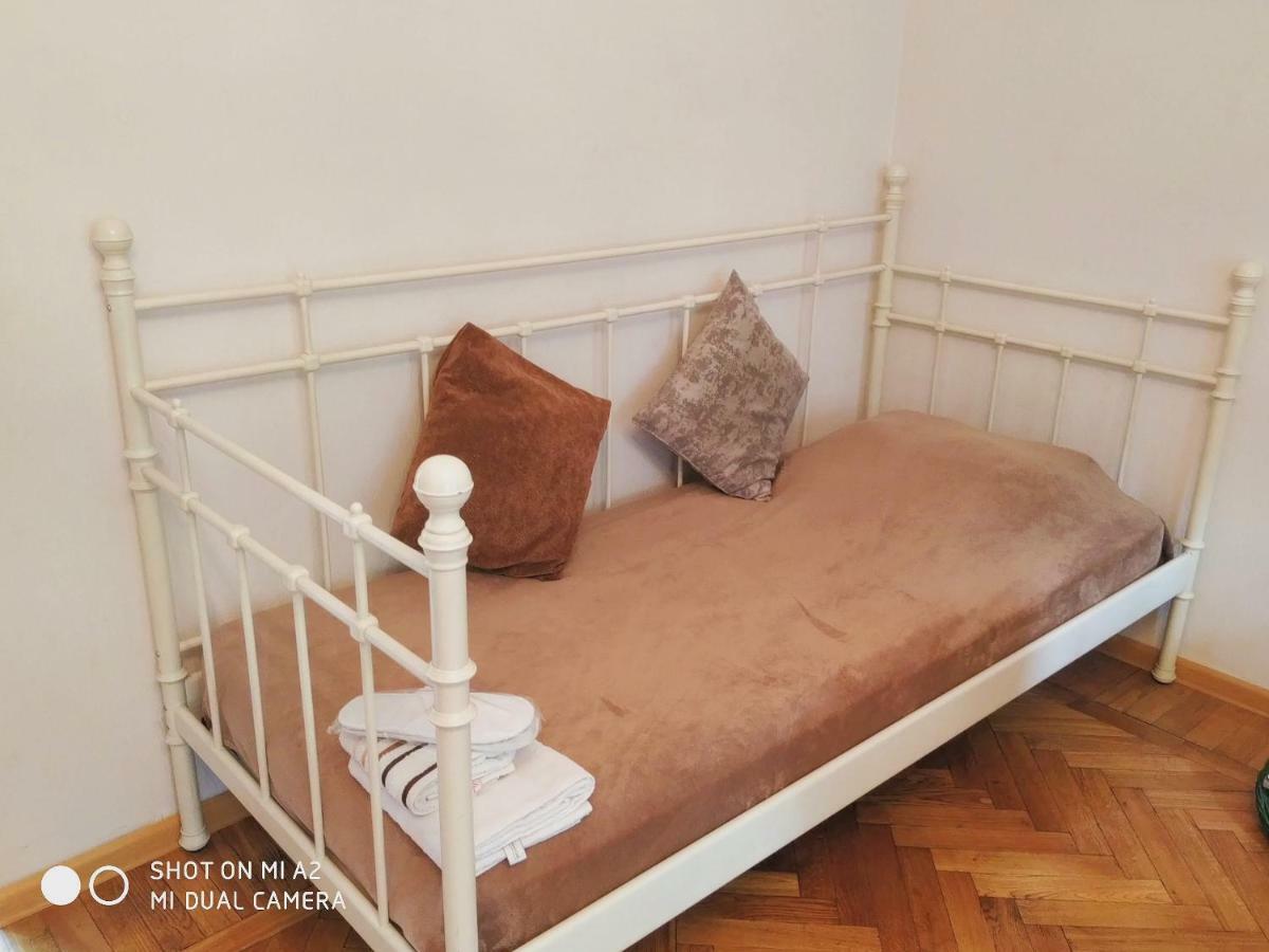 Tbilisi Center Apartment With Terrace Екстер'єр фото